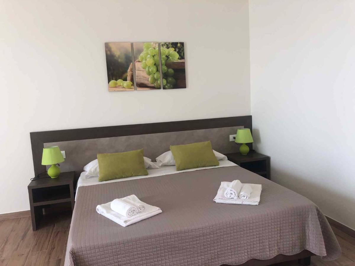 Agricamping Al Grappolo Divino Lazise Luaran gambar